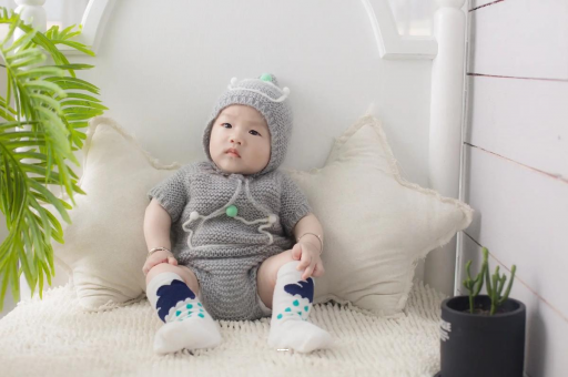 西藏宝宝揉眼睛是怎么回事 西藏宝宝揉眼睛是怎么回事